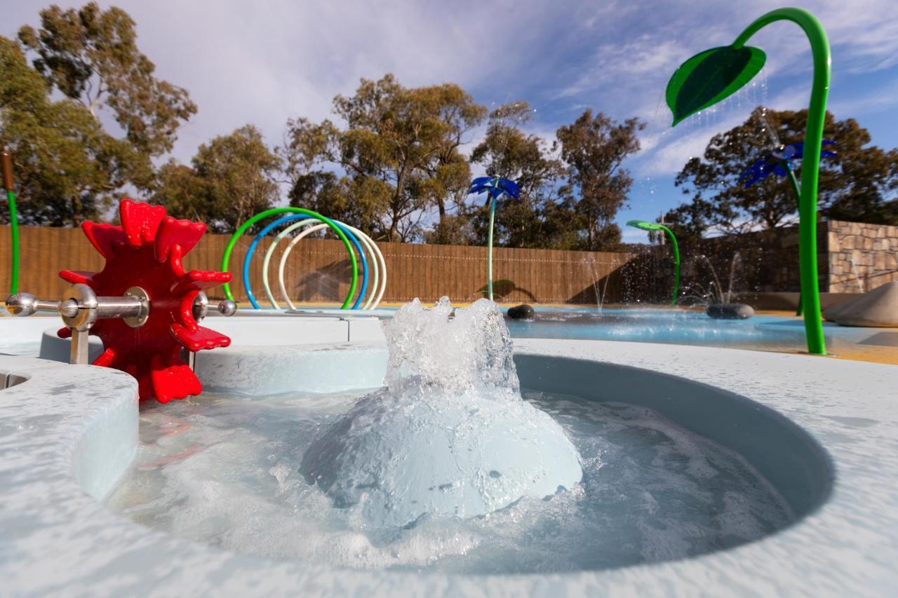 Alivio Tourist Park Canberra Buitenkant foto
